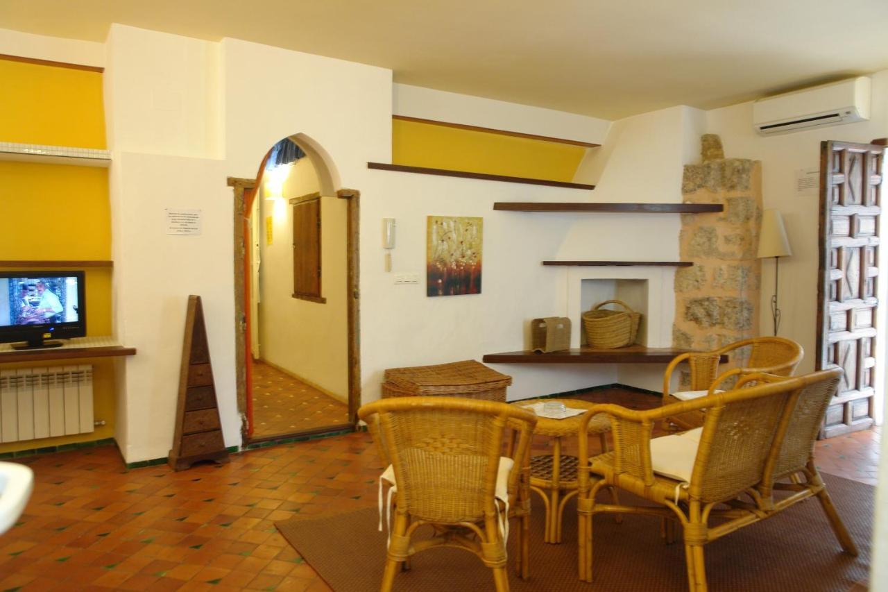 Casa Rural Plaza De Santa Maria กาซอร์ลา ภายนอก รูปภาพ
